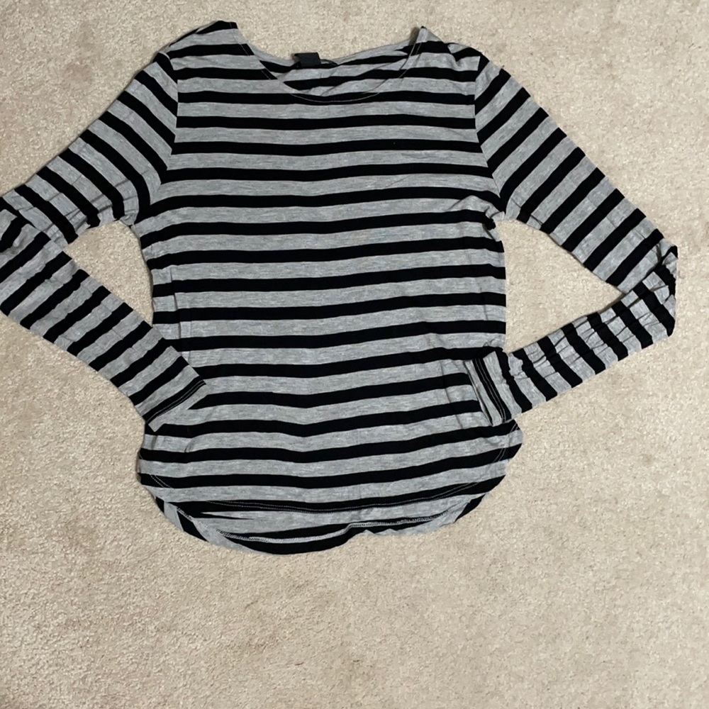 NWOT grey and black stripe shirt